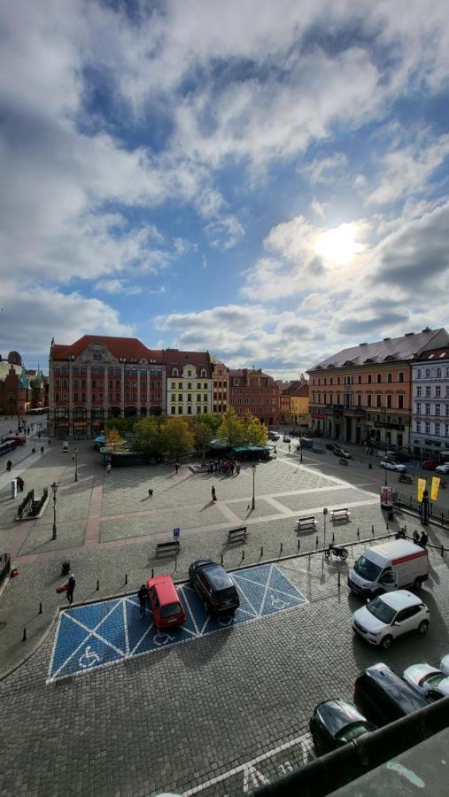 Prywatne Studio Dla 4 Osob Z Widokiem Na Rynek I Plac Solny! Breslavia Esterno foto